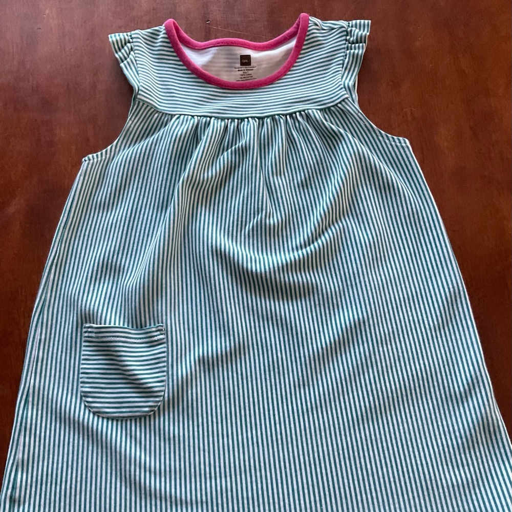 EUC Light Green Striped Tea Collection Shirt w/ Flutter Cap Sleeves & Pink Trim